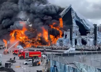 Festival Tomorrowland 2025 En Riesgo Por Incendio En Escenario Principal