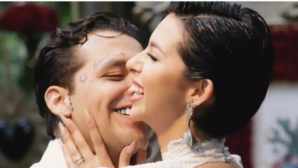 Christian Nodal Pide Perdón a Cazzu Y Defiende a Ángela Aguilar De Críticas, Revelando Detalles De Su Boda Secreta En Roma.