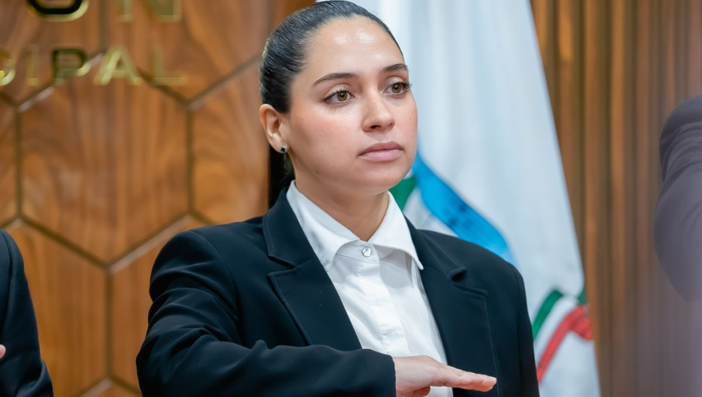 Felix-arratia-esposa-del-alcalde-de-juarez-alcaldesa-de-juarez-nuevo-leon-quien-es-mónica-oyervides