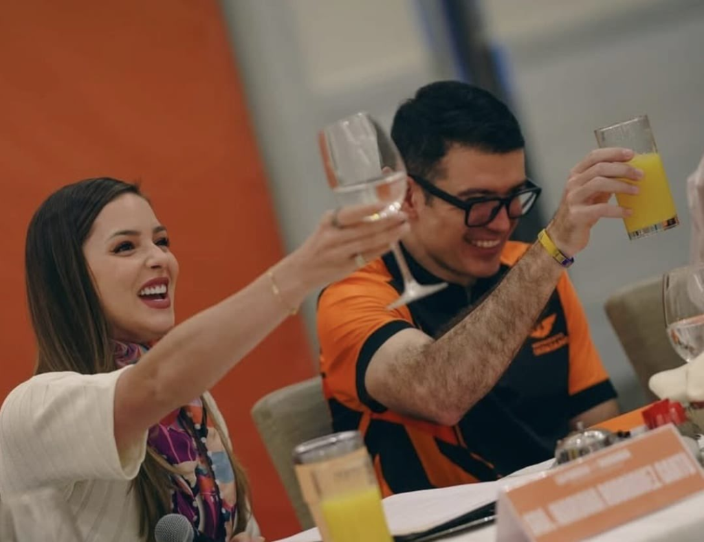 Denuncian Que La Campaña Ilegal De Mariana Se Financia Con La Recaudación De Moches Del Gobierno Naranja. Investigan a Baltazar Martínez Por Desvío De Fondos.