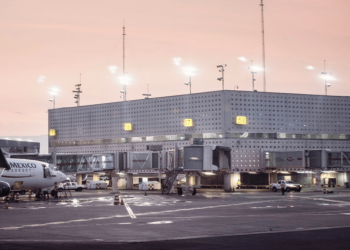 restricciones por ébola en aeropuertos