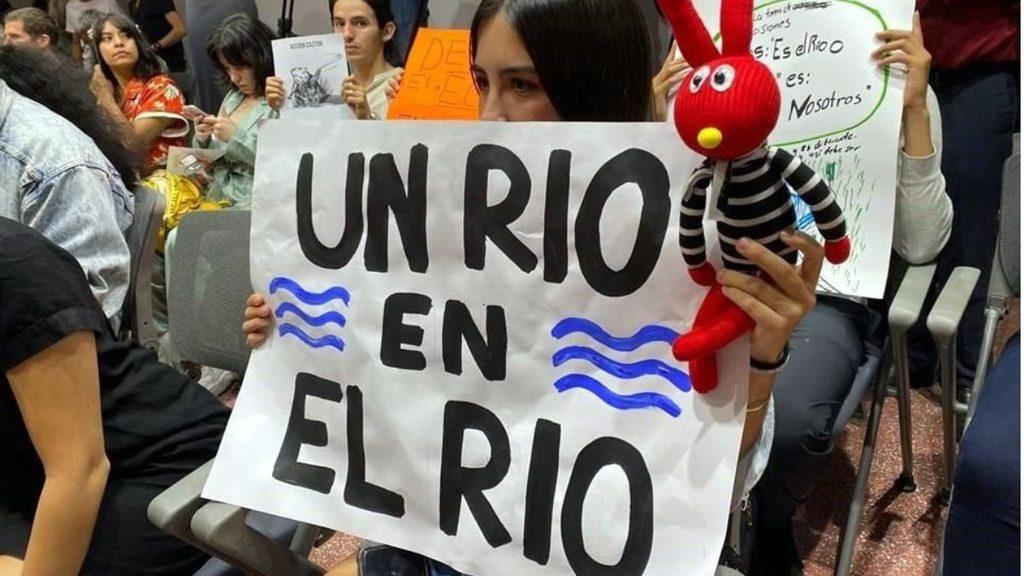 Un Río En El Río Protestas - Tu Vecino Informa